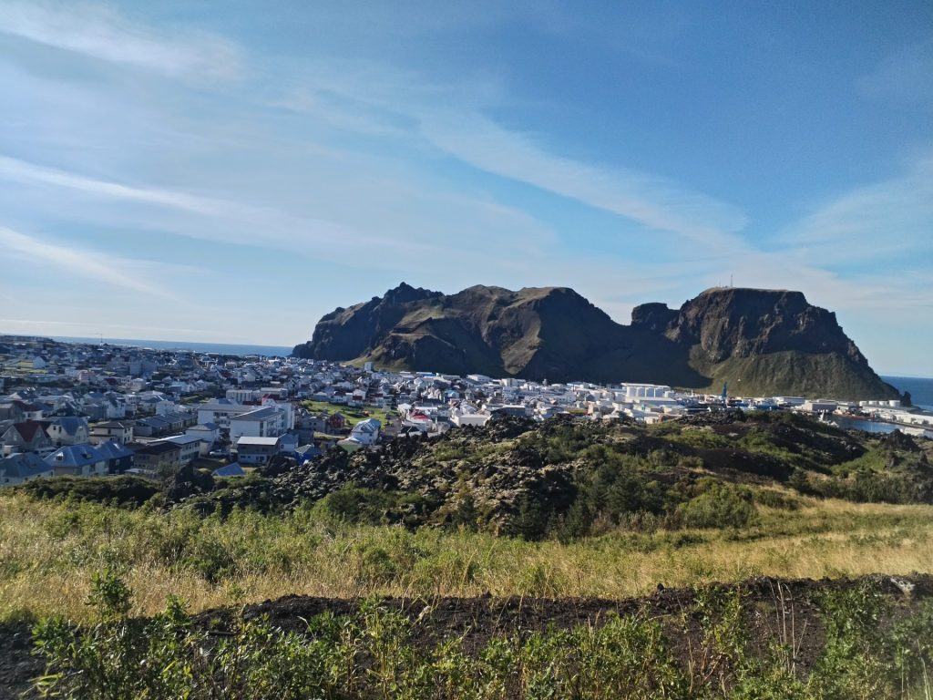 VESTMANNAEYJAR 1973: THE ERUPTION THAT CHANGED AN ISLAND